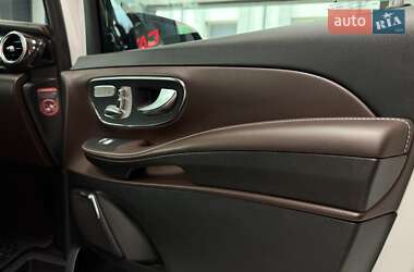 Минивэн Mercedes-Benz V-Class 2015 в 