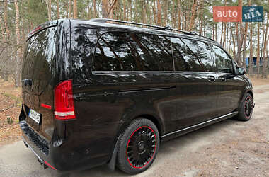 Мінівен Mercedes-Benz V-Class 2021 в 