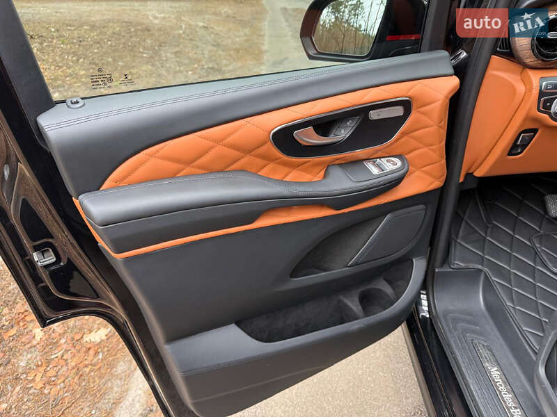 Минивэн Mercedes-Benz V-Class 2021 в Киеве фото 13 Минивэн Mercedes-Benz V-Class 2021 в Киеве