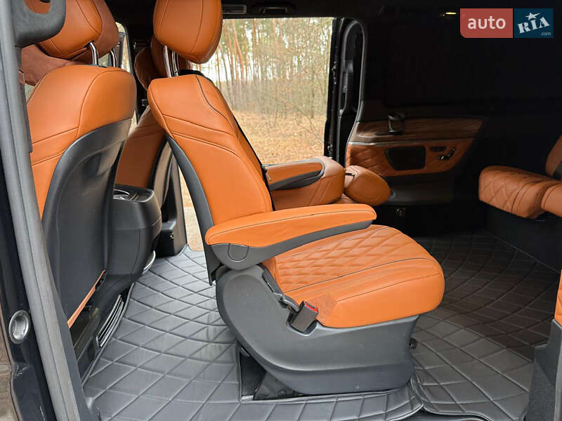 Минивэн Mercedes-Benz V-Class 2021 в Киеве фото 17 Минивэн Mercedes-Benz V-Class 2021 в Киеве