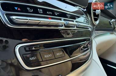 Минивэн Mercedes-Benz V-Class 2019 в 