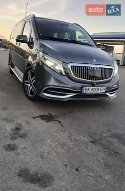 Минивэн Mercedes-Benz V-Class 2014 в 