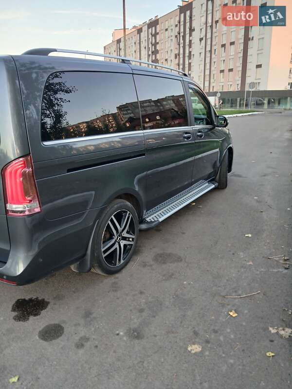 Минивэн Mercedes-Benz V-Class 2014 в Ровно