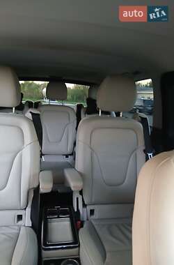 Минивэн Mercedes-Benz V-Class 2014 в 