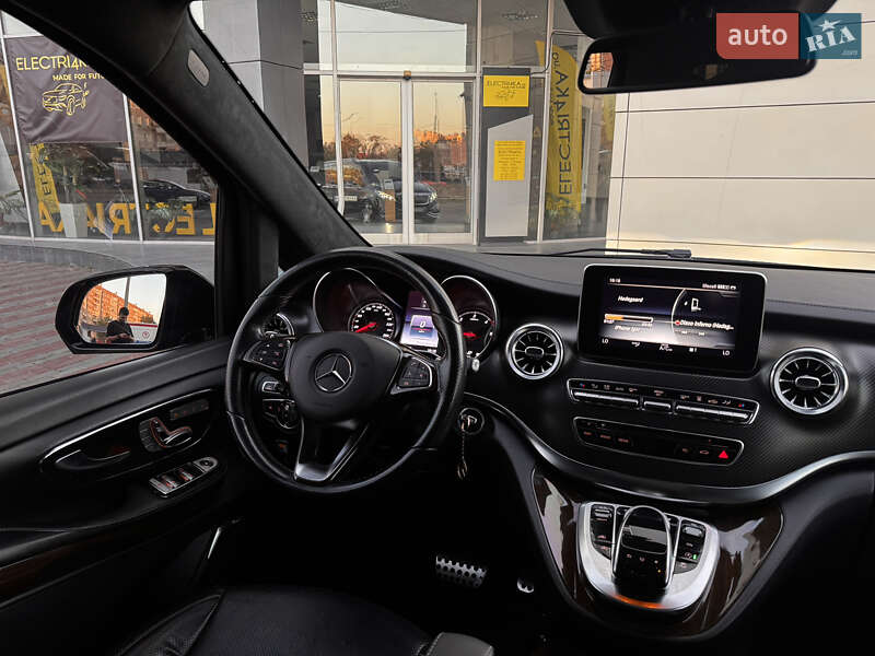 Мінівен Mercedes-Benz V-Class 2016 в Харкові фото 26 Мінівен Mercedes-Benz V-Class 2016 в Харкові