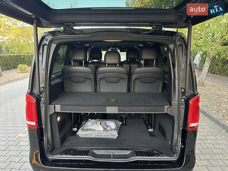 Минивэн Mercedes-Benz V-Class 2023 в Одессе