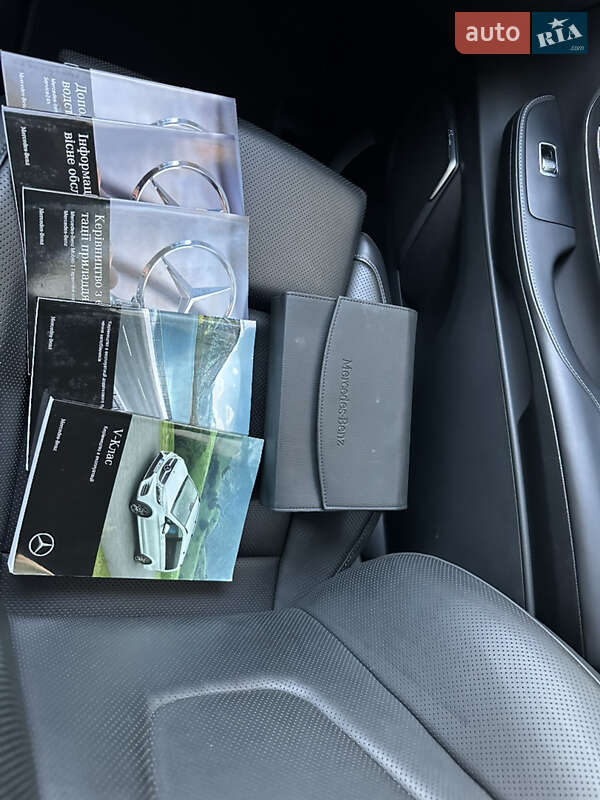 Минивэн Mercedes-Benz V-Class 2023 в Одессе