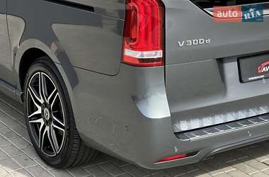 Минивэн Mercedes-Benz V-Class 2020 в 