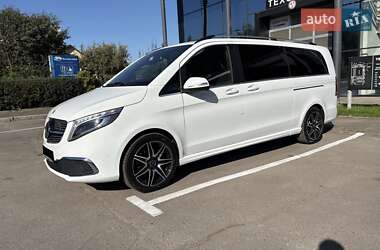 Мінівен Mercedes-Benz V-Class 2015 в Луцьку