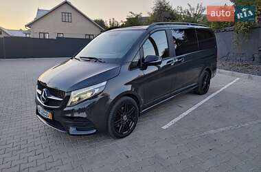 Мінівен Mercedes-Benz V-Class 2021 в 