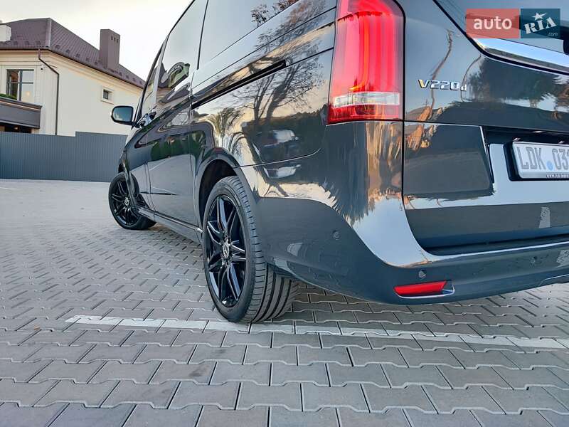 Минивэн Mercedes-Benz V-Class 2021 в Черновцах