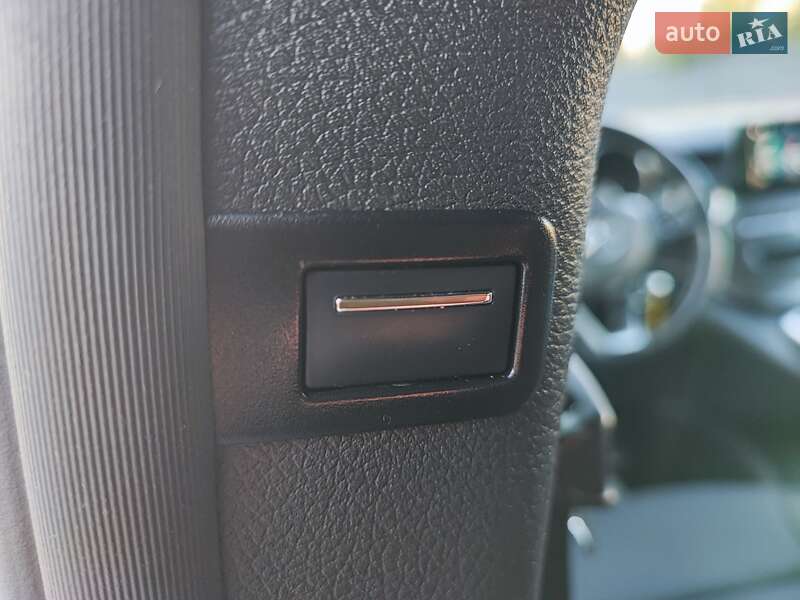 Минивэн Mercedes-Benz V-Class 2021 в Черновцах