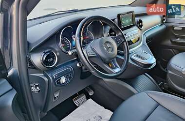 Мінівен Mercedes-Benz V-Class 2021 в 