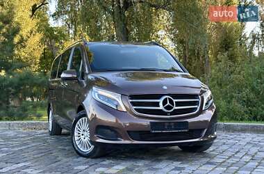 Минивэн Mercedes-Benz V-Class 2016 в 