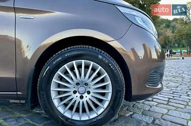 Минивэн Mercedes-Benz V-Class 2016 в 