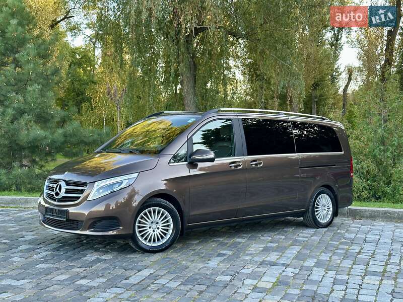 Мінівен Mercedes-Benz V-Class 2016 в Києві