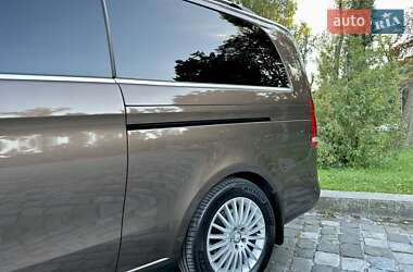 Минивэн Mercedes-Benz V-Class 2016 в 