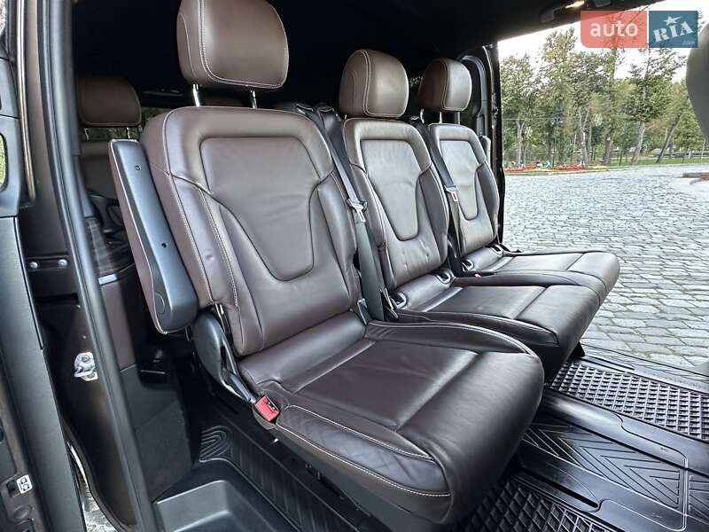 Мінівен Mercedes-Benz V-Class 2016 в Києві