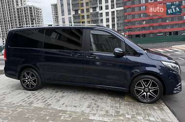 Минивэн Mercedes-Benz V-Class 2018 в 