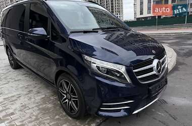 Минивэн Mercedes-Benz V-Class 2018 в 