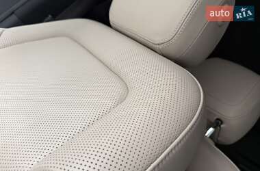 Минивэн Mercedes-Benz V-Class 2018 в 