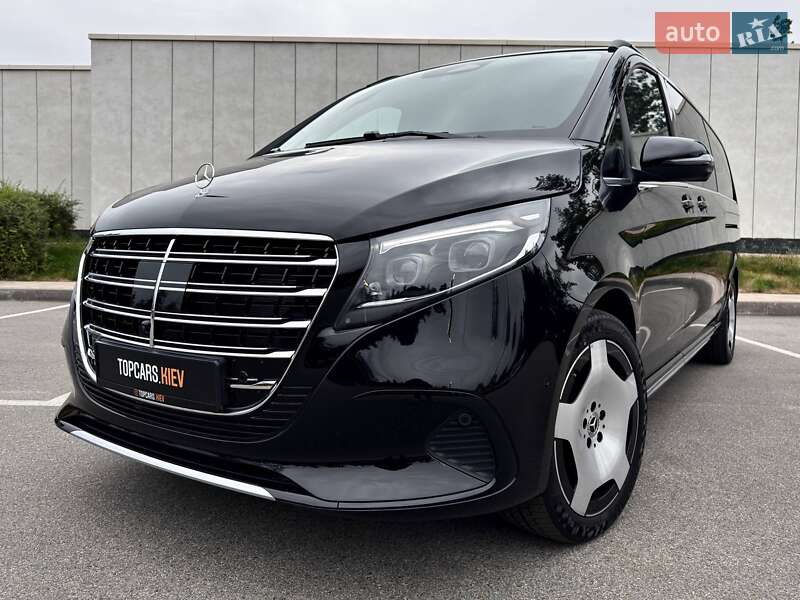 Минивэн Mercedes-Benz V-Class 2025 в Киеве