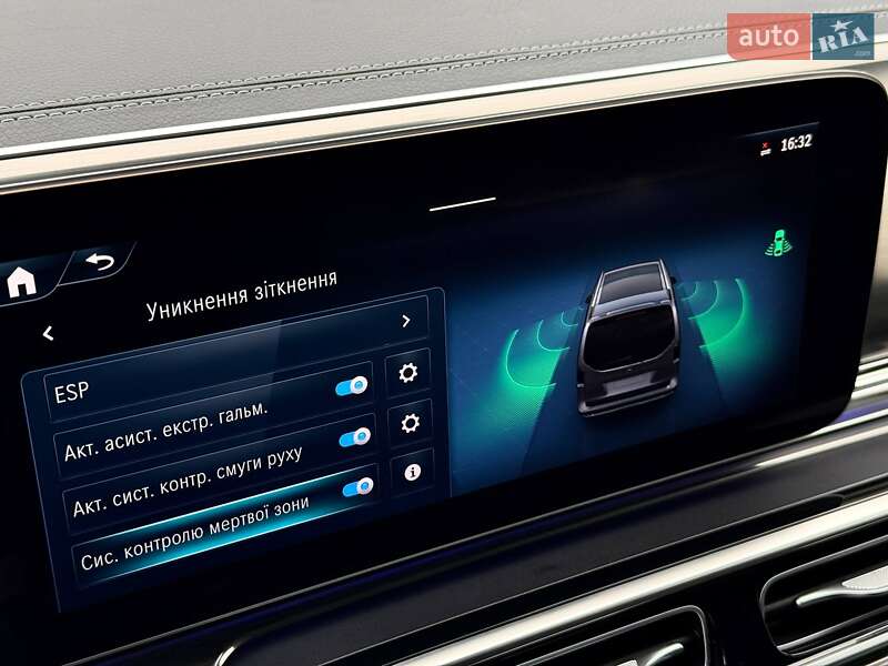 Минивэн Mercedes-Benz V-Class 2025 в Киеве
