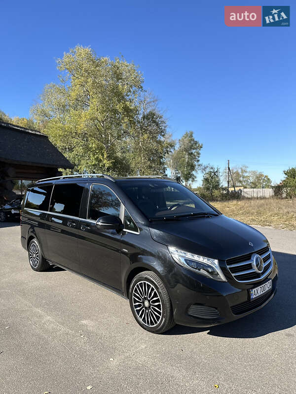 Mercedes-Benz V-Class 2017