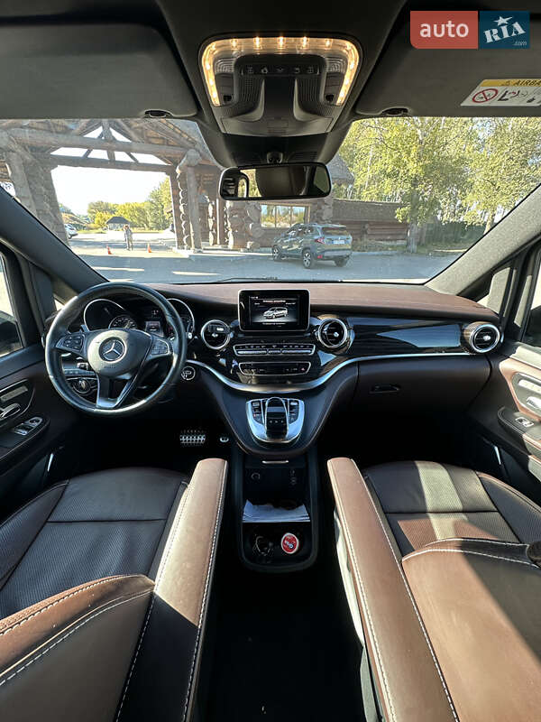 Минивэн Mercedes-Benz V-Class 2017 в Харькове