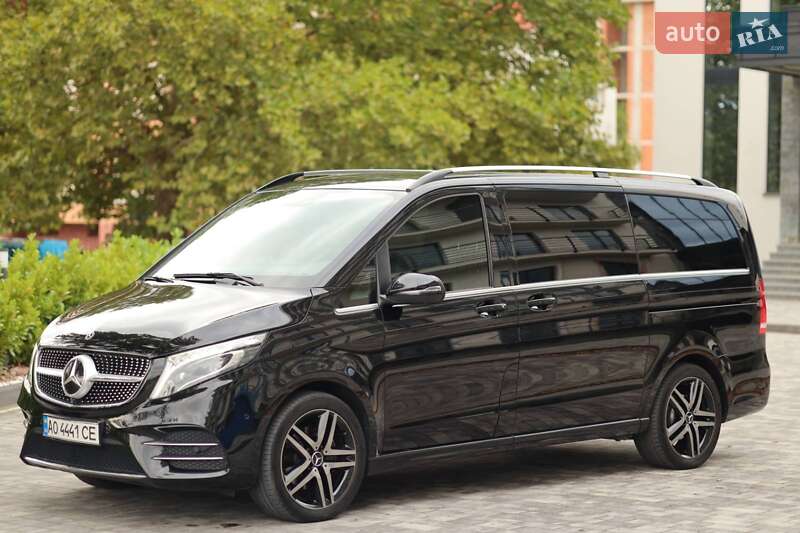 Минивэн Mercedes-Benz V-Class 2020 в Ужгороде