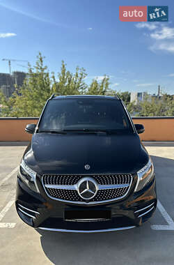 Минивэн Mercedes-Benz V-Class 2020 в 