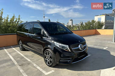 Минивэн Mercedes-Benz V-Class 2020 в 