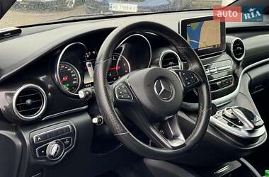 Минивэн Mercedes-Benz V-Class 2018 в 