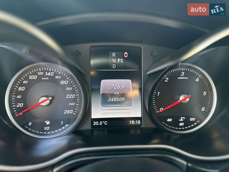 Мінівен Mercedes-Benz V-Class 2015 в Херсоні фото 32 Мінівен Mercedes-Benz V-Class 2015 в Херсоні