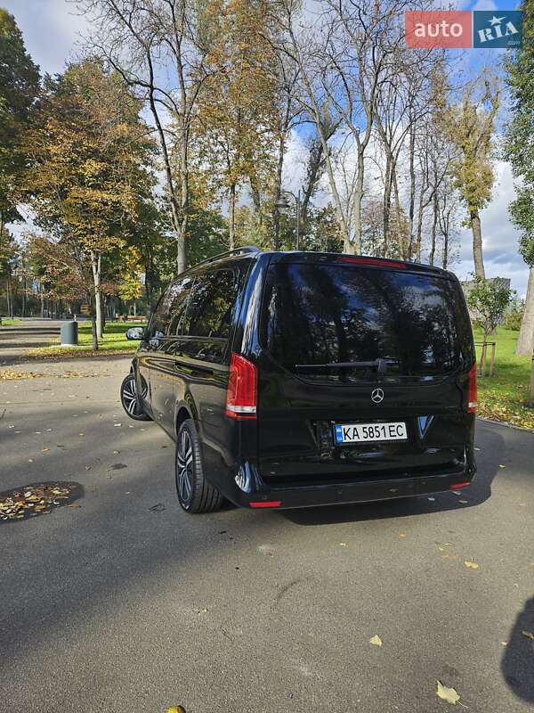 Минивэн Mercedes-Benz V-Class 2017 в Киеве