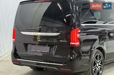 Мінівен Mercedes-Benz V-Class 2017 в  фото 19 Мінівен Mercedes-Benz V-Class 2017 в