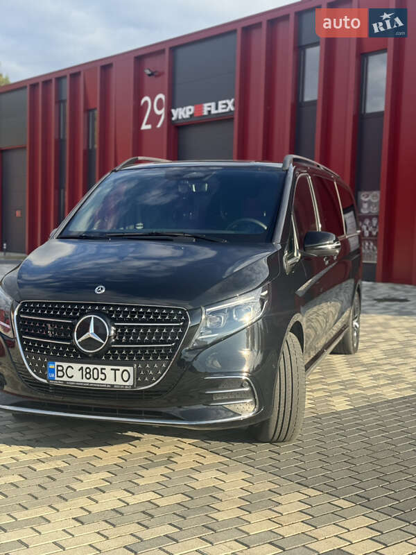 Минивэн Mercedes-Benz V-Class 2025 в Львове