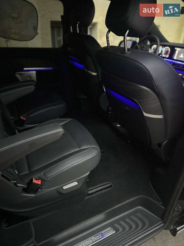 Минивэн Mercedes-Benz V-Class 2025 в Львове