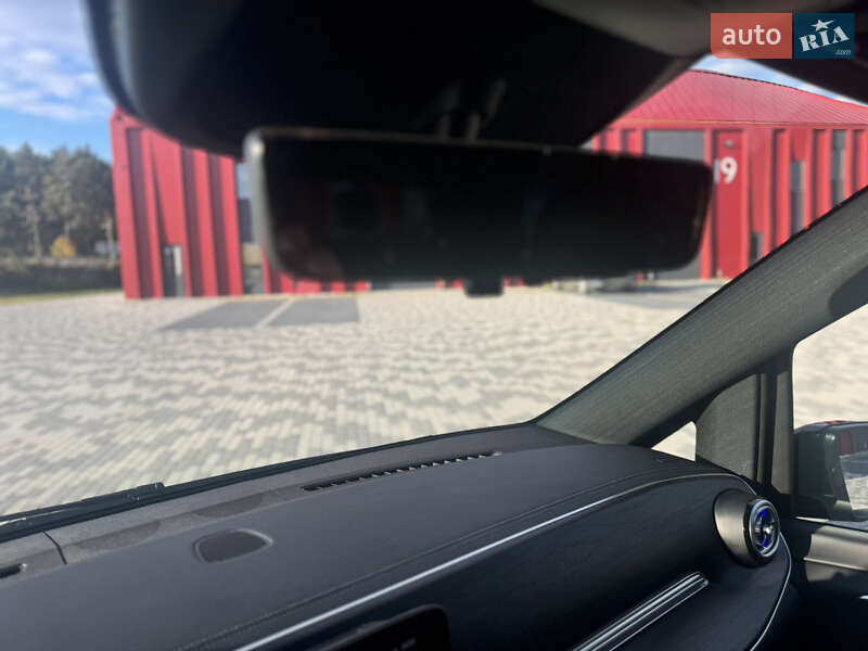 Минивэн Mercedes-Benz V-Class 2025 в Львове