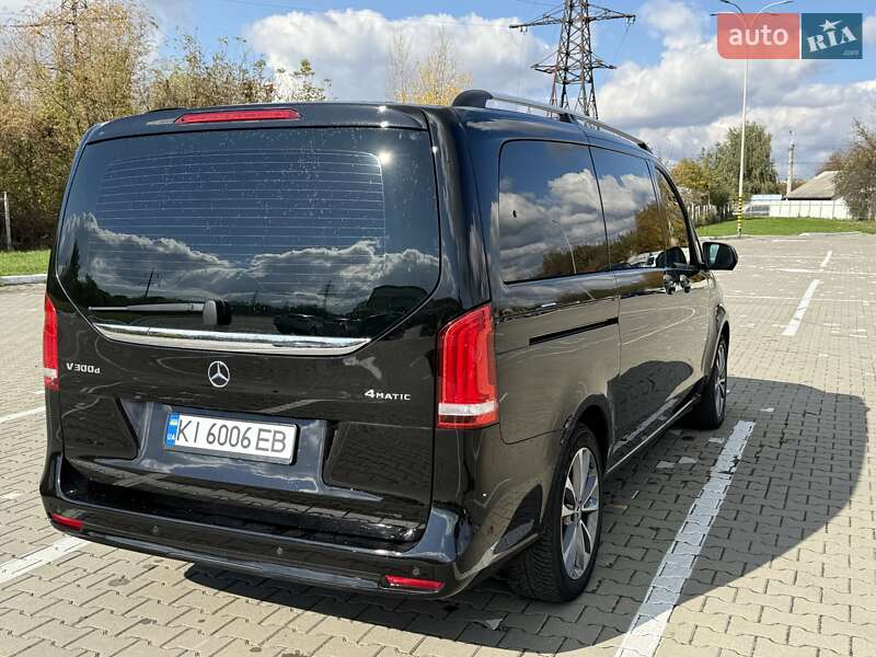 Минивэн Mercedes-Benz V-Class 2023 в Черновцах