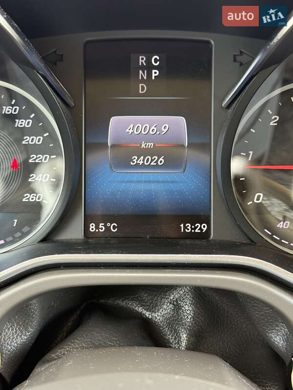 Минивэн Mercedes-Benz V-Class 2023 в Черновцах