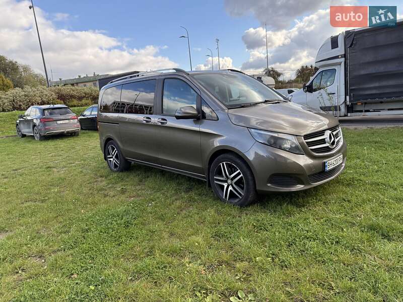Мінівен Mercedes-Benz V-Class 2017 в Шегинях фото 9 Мінівен Mercedes-Benz V-Class 2017 в Шегинях