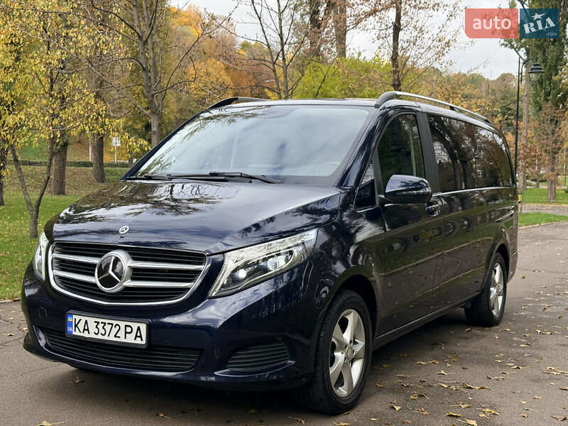 Минивэн Mercedes-Benz V-Class 2017 в Киеве