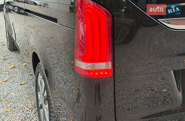 Мінівен Mercedes-Benz V-Class 2015 в  фото 15 Мінівен Mercedes-Benz V-Class 2015 в