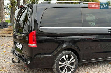 Мінівен Mercedes-Benz V-Class 2015 в  фото 19 Мінівен Mercedes-Benz V-Class 2015 в