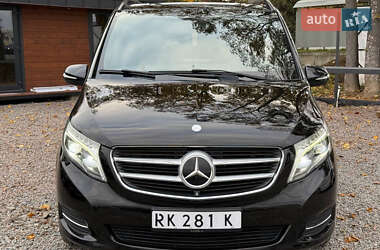 Мінівен Mercedes-Benz V-Class 2015 в  фото 26 Мінівен Mercedes-Benz V-Class 2015 в