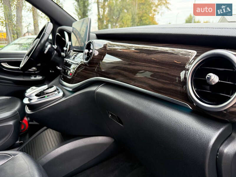 Минивэн Mercedes-Benz V-Class 2015 в Стрые фото 71 Минивэн Mercedes-Benz V-Class 2015 в Стрые