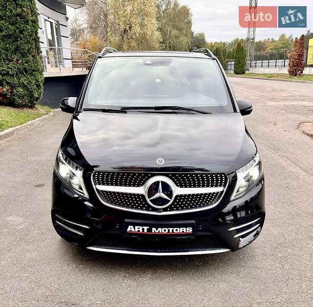 Мінівен Mercedes-Benz V-Class 2023 в Києві фото 8 Мінівен Mercedes-Benz V-Class 2023 в Києві
