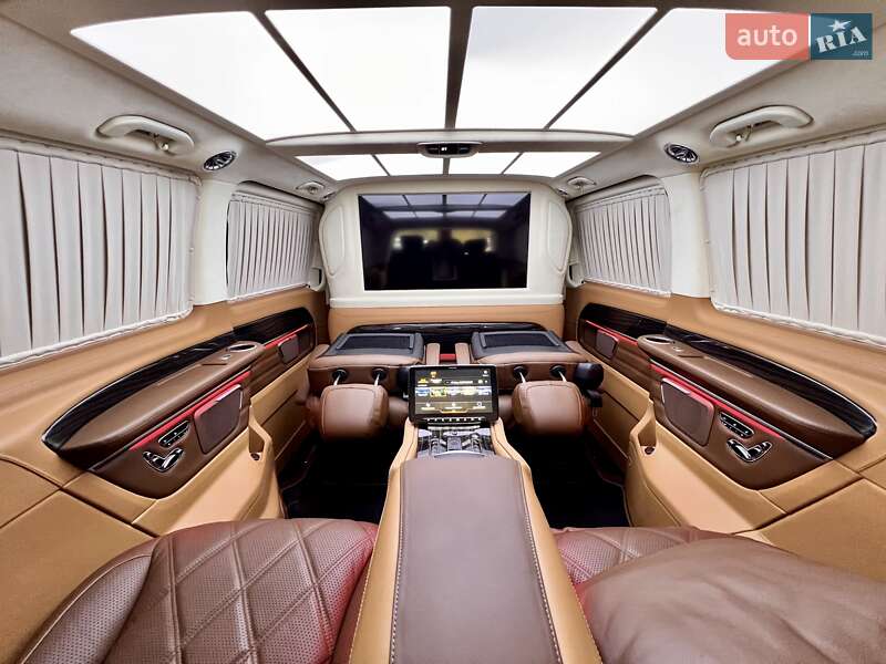 Мінівен Mercedes-Benz V-Class 2023 в Києві фото 54 Мінівен Mercedes-Benz V-Class 2023 в Києві