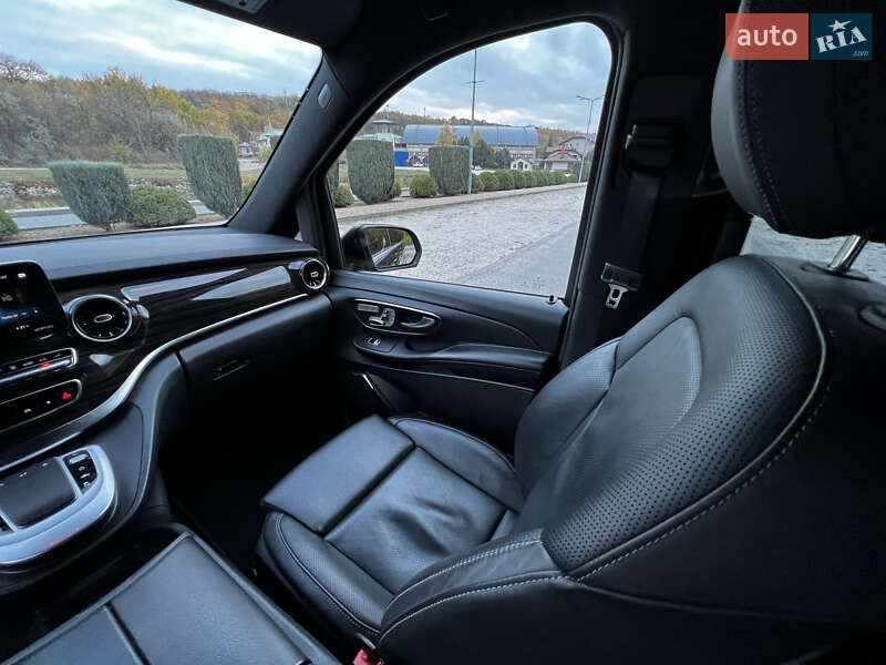 Мінівен Mercedes-Benz V-Class 2021 в Дніпрі